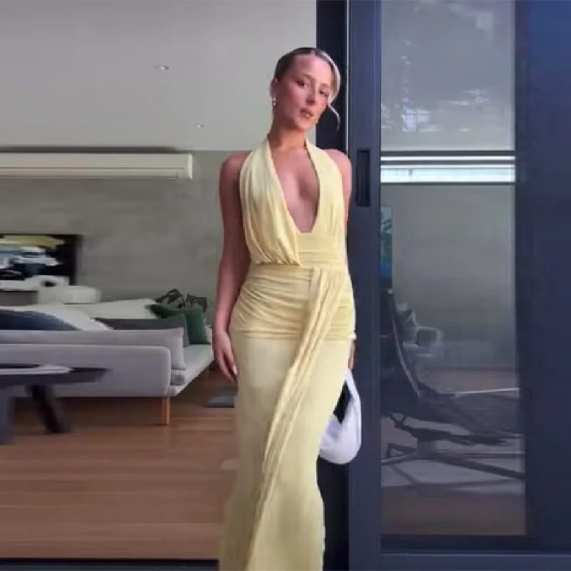 Women's Fashion Summer Yellow Halter Neck Maxi Dress Trend Deep V Sleeveless Ruched Bodycon Dresses Formal Party Vacation Gown
Women's Fashion Summer Yellow Halter Neck Maxi Dress Trend Deep V Sleeveless Ruched Bodycon Dresses Formal Party Vacation Gown