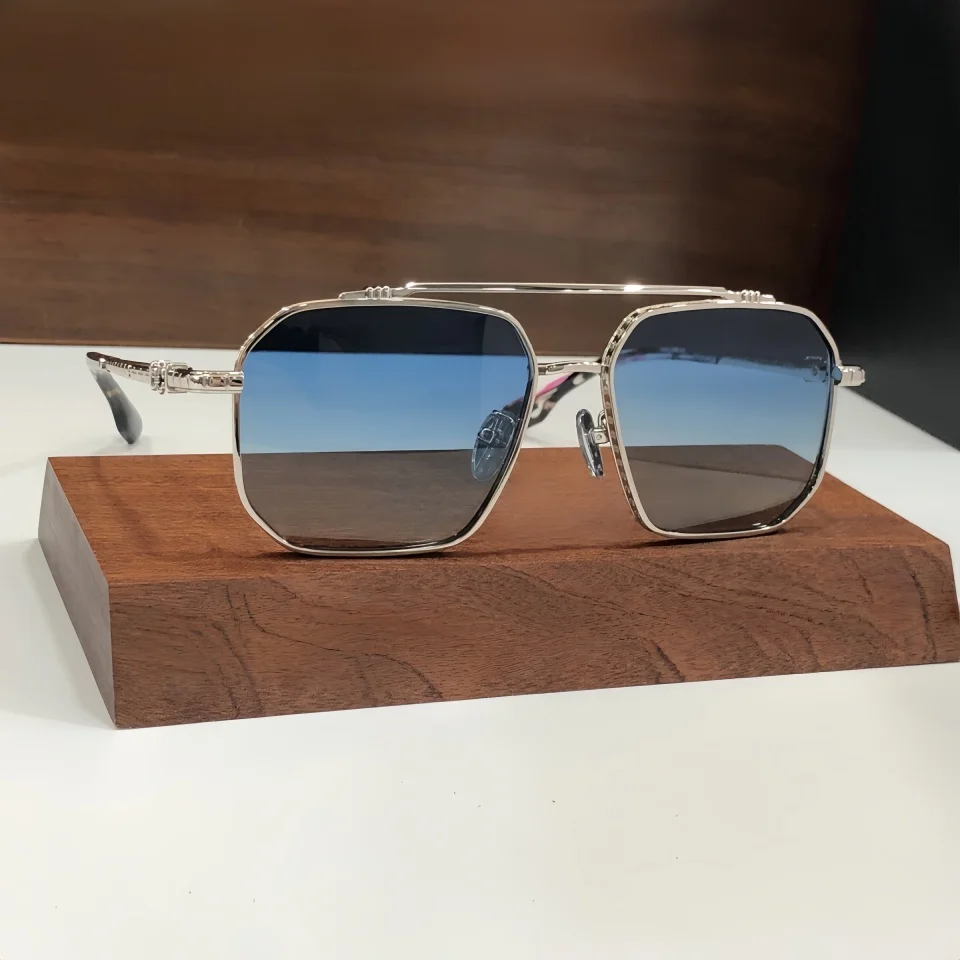 Men Fashion Trend Titanium Alloy Sun Glasses Women Luxury Brand Design High Quality Large Frame Outdoor Travel UV400 Sunglasses
Men Fashion Trend Titanium Alloy Sun Glasses Women Luxury Brand Design High Quality Large Frame Outdoor Travel UV400 Sunglasses