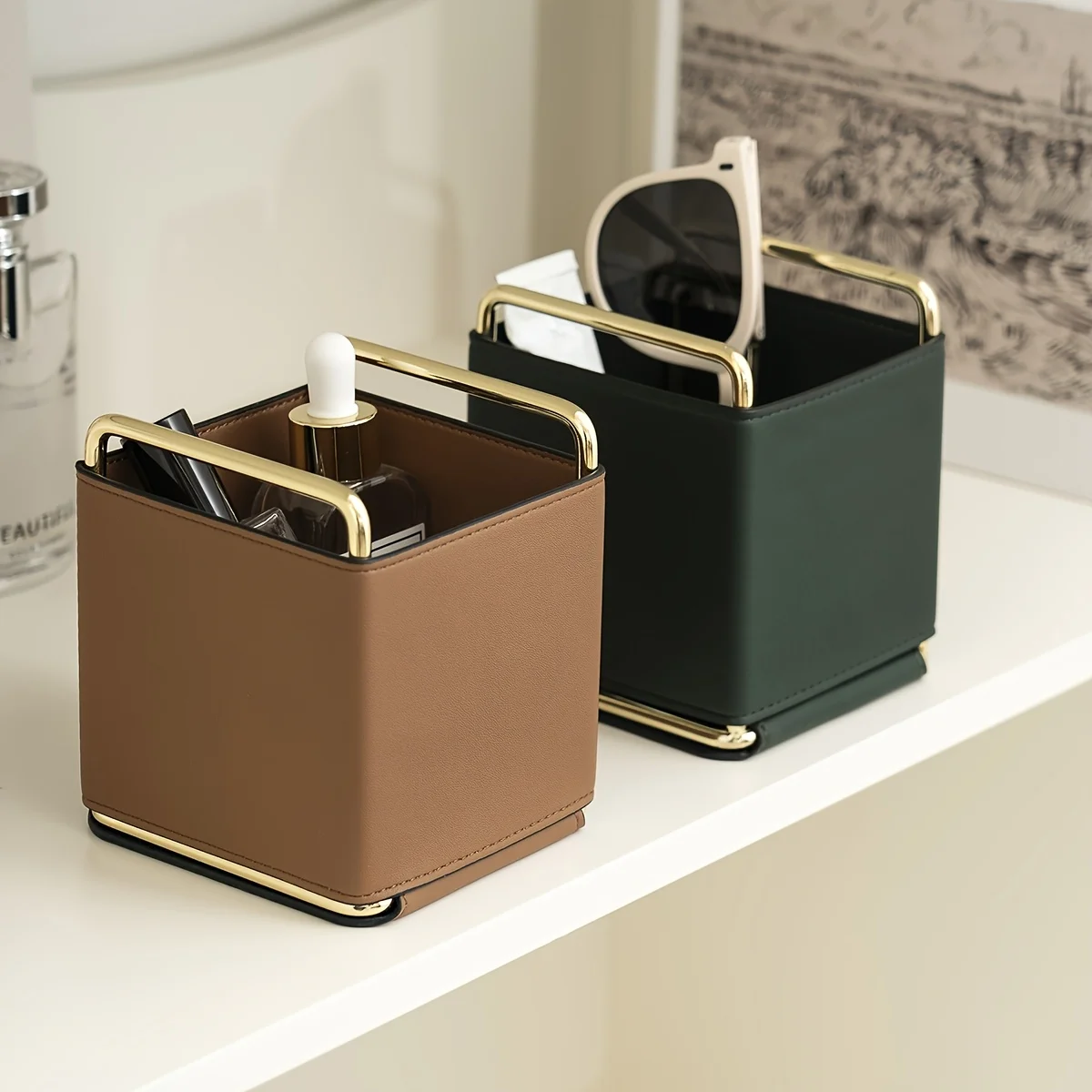 1 piece of light luxury leather storage tube, makeup brush storage bucket, makeup eyebrow pencil and eyeshadow brush storage
1 piece of light luxury leather storage tube, makeup brush storage bucket, makeup eyebrow pencil and eyeshadow brush storage