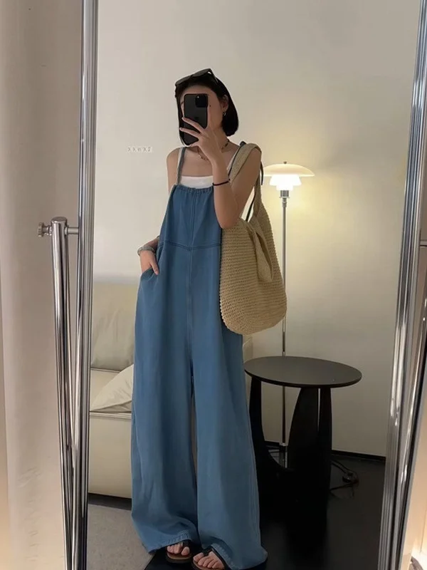 plus Size American Casual Denim Overalls Women Summer Fashionable Loose Slimming High Waist Straight Leg Cotton Blend
plus Size American Casual Denim Overalls Women Summer Fashionable Loose Slimming High Waist Straight Leg Cotton Blend