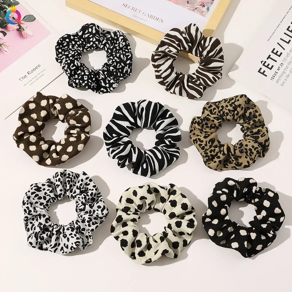 Vintage Leopard Pattern Hair Rope Black White Dots Lattice Hair Scrunchies Fashion Zebra Pattern Hair Band Accessories
Vintage Leopard Pattern Hair Rope Black White Dots Lattice Hair Scrunchies Fashion Zebra Pattern Hair Band Accessories