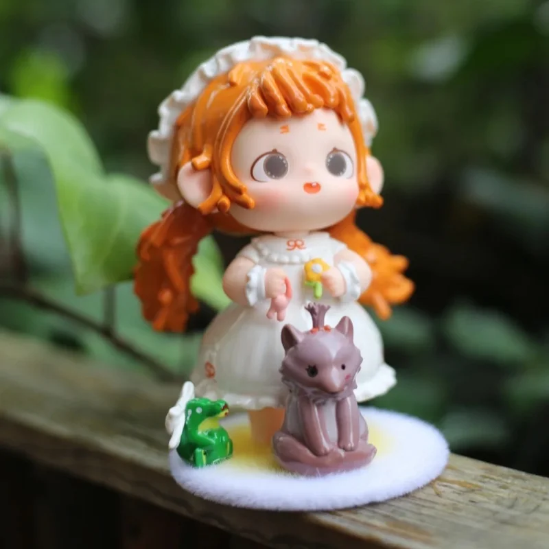 Аутентичная черная игровая кукла Fufu Miaomiao House слепая коробка четвертого поколения вьющаяся девочка кукла ручной работы подарок для девочки орнамент
Аутентичная черная игровая кукла Fufu Miaomiao House слепая коробка четвертого поколения вьющаяся девочка кукла ручной работы подарок для девочки орнамент