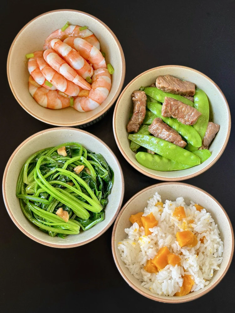 Автоматическая машина для нарезки свежего мяса, коммерческий измельчитель мяса, машина для нарезки и измельчения баранины и говядины, высокоэффективная мясорезка
Автоматическая машина для нарезки свежего мяса, коммерческий измельчитель мяса, машина для нарезки и измельчения баранины и говядины, высокоэффективная мясорезка