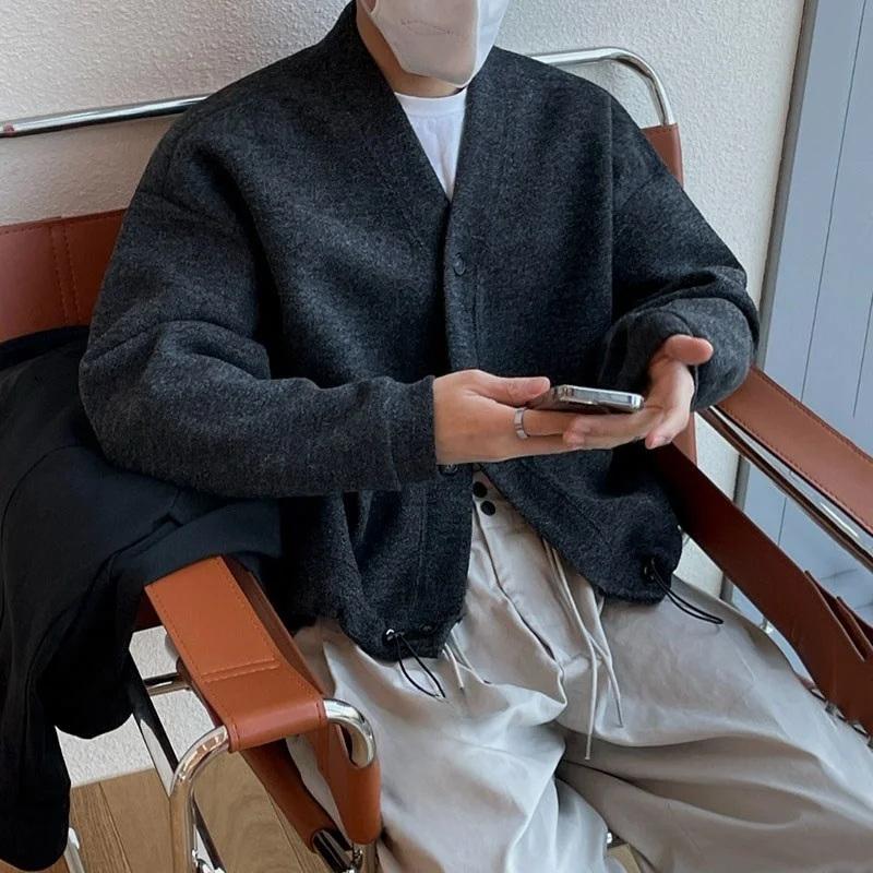 Laid-back Style Men's Open Cardigan Jacket Casual Loose Fit Spring Autumn Outerwear Thin Coat Youth Pure Color Five Sleeve
Laid-back Style Men's Open Cardigan Jacket Casual Loose Fit Spring Autumn Outerwear Thin Coat Youth Pure Color Five Sleeve