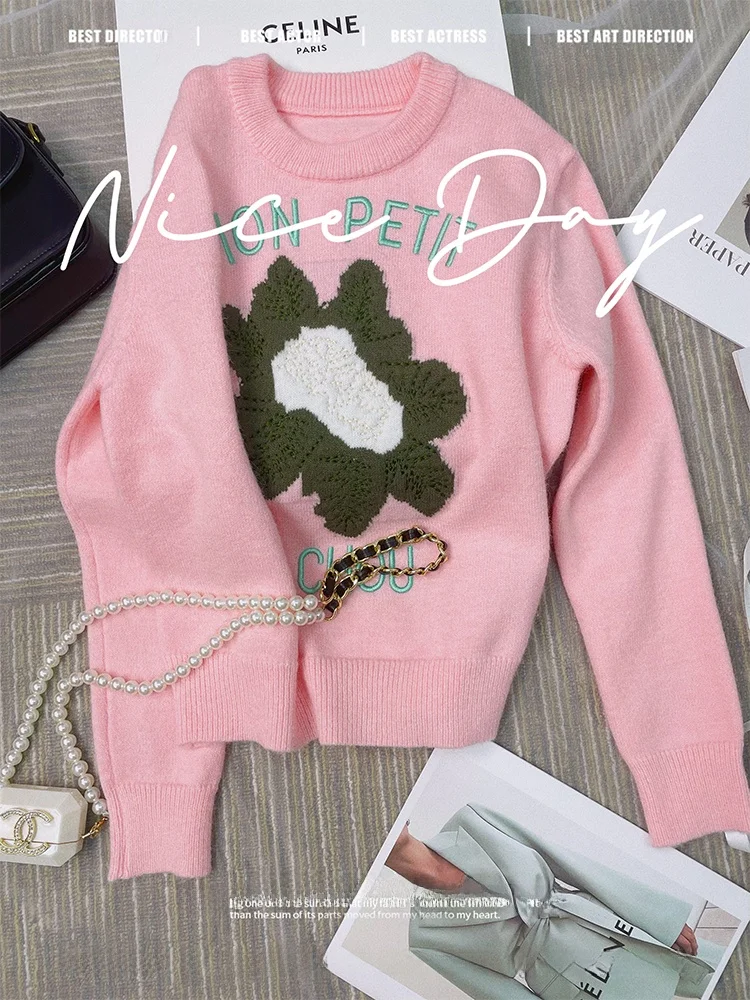 Sweet Lazy Korean Style Women's Knitted Sweater Autumn New Style Embroidered Overhead Beautiful Casual Loose Fit Long Sleeve
Sweet Lazy Korean Style Women's Knitted Sweater Autumn New Style Embroidered Overhead Beautiful Casual Loose Fit Long Sleeve
