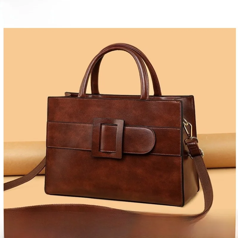 Kangaroo Brand Leather Handbag 2024 New Sle Large Middle-Aged Women's Crossbody Bag American Retro Sle Casual Tote Bag
Kangaroo Brand Leather Handbag 2024 New Sle Large Middle-Aged Women's Crossbody Bag American Retro Sle Casual Tote Bag