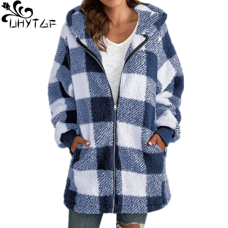 Женская клетчатая куртка с капюшоном UHYTGF, Повседневная Свободная плюшевая куртка на молнии, из искусственного меха, Осень-зима 2702
Женская клетчатая куртка с капюшоном UHYTGF, Повседневная Свободная плюшевая куртка на молнии, из искусственного меха, Осень-зима 2702