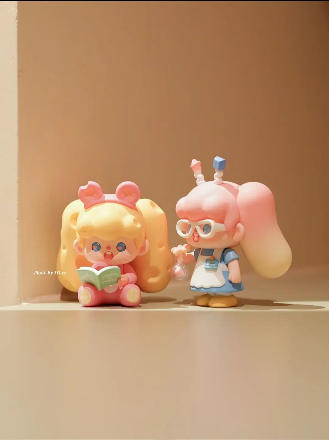 POP MART SUPERTUTU 'Happy Ing' Series Kawaii Anime Action Figure Blind Box - Surprise Mystery Dolls for Girls Gift
POP MART SUPERTUTU 'Happy Ing' Series Kawaii Anime Action Figure Blind Box - Surprise Mystery Dolls for Girls Gift