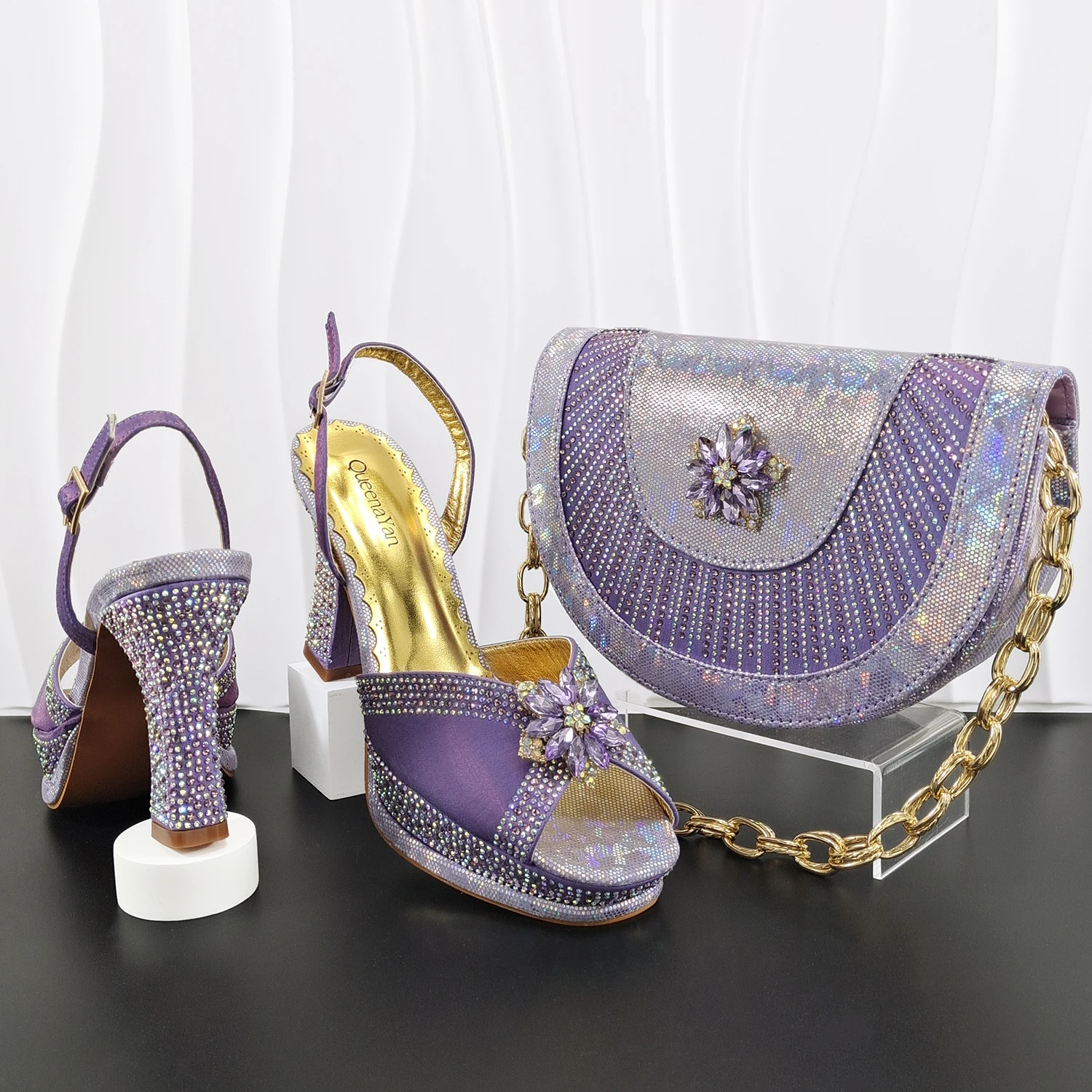 INS New Arrival Colorful Crystral Decoration Design Elegant Mature Party Wedding Peep Toe Ladies High Heels and Bag Set
INS New Arrival Colorful Crystral Decoration Design Elegant Mature Party Wedding Peep Toe Ladies High Heels and Bag Set