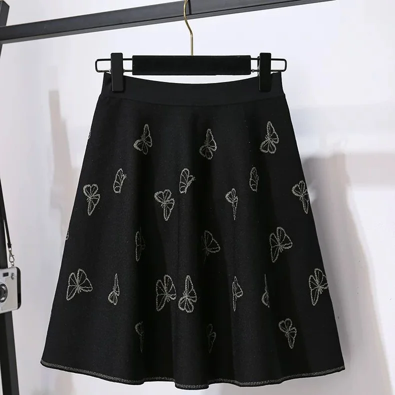 plus Size 300 Pounds Short A-Line Knitted Skirt High Waist Autumn Winter Design Women's Fashion Half Body Skirt Korean Style
plus Size 300 Pounds Short A-Line Knitted Skirt High Waist Autumn Winter Design Women's Fashion Half Body Skirt Korean Style