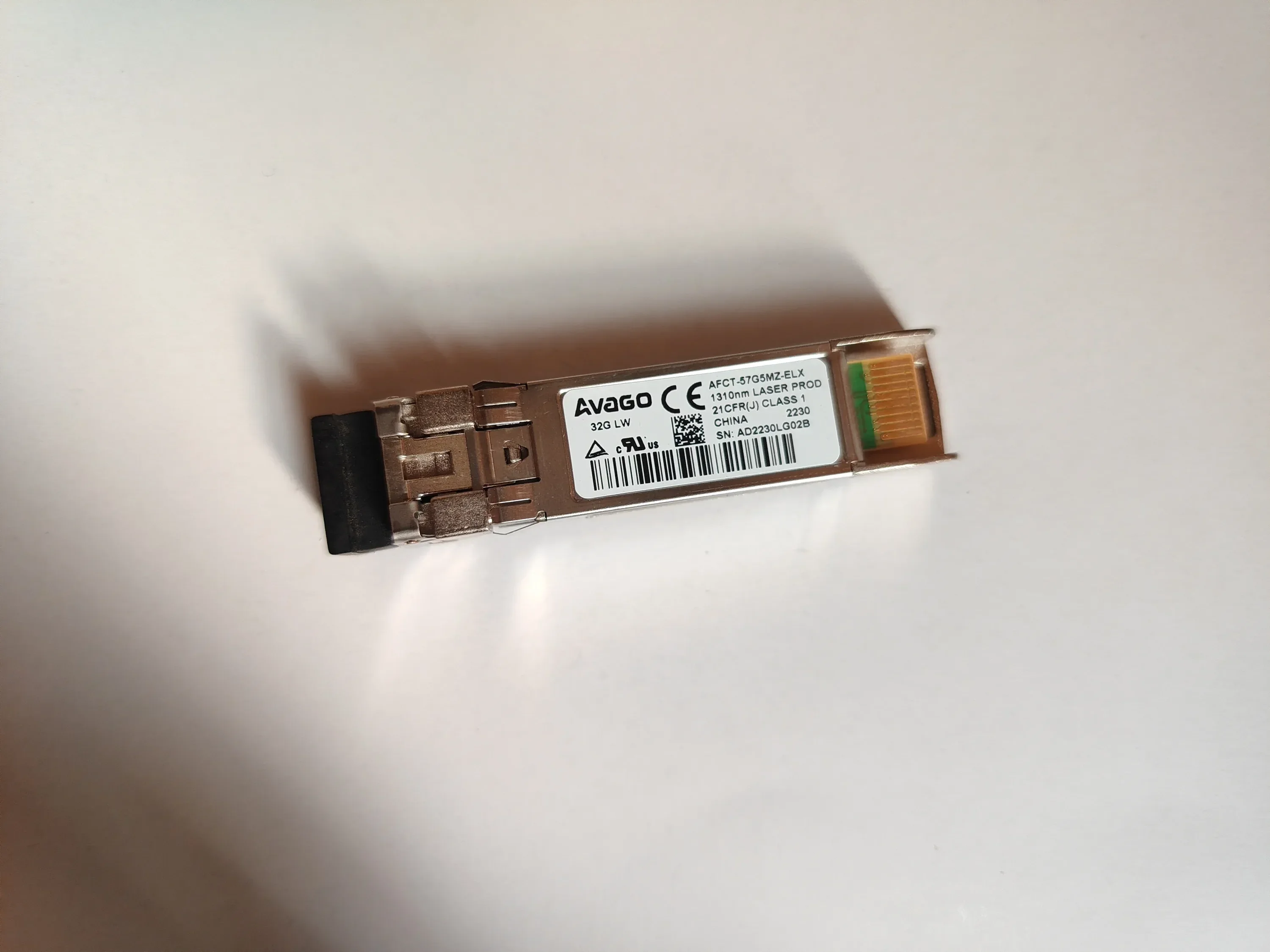 Emulex 32G lw SFP Transceiver AFCT-57G5MZ-ELX AVAGO SFP 32GB 1310NM Single Mode Optical Fiber
Emulex 32G lw SFP Transceiver AFCT-57G5MZ-ELX AVAGO SFP 32GB 1310NM Single Mode Optical Fiber