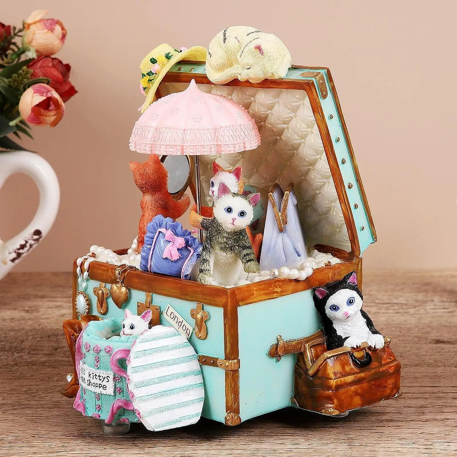 Christmas Cat Gift Box Statue Desktop Ornament Christmas Decoration Cute 
Christmas Cat Gift Box Statue Desktop Ornament Christmas Decoration Cute