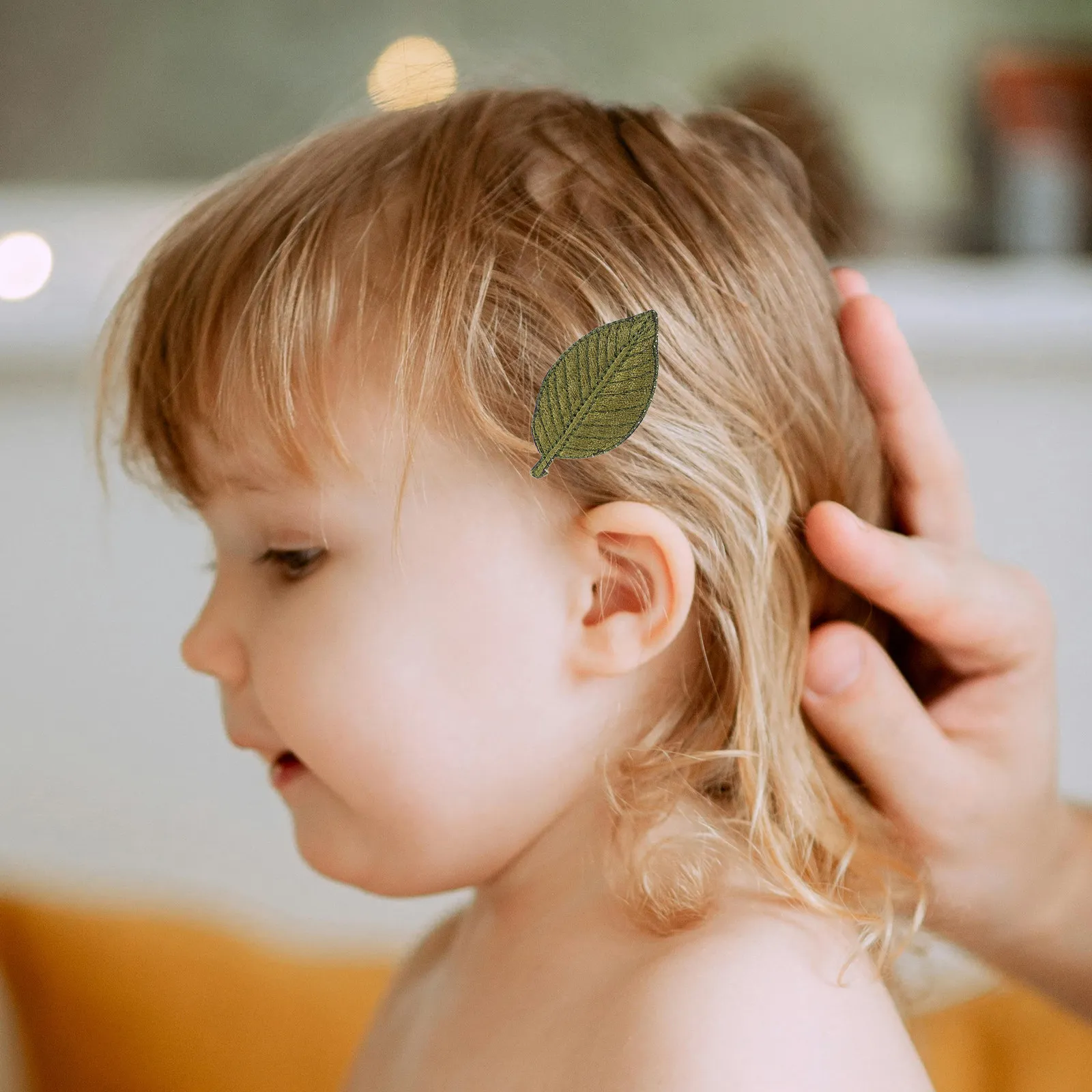3Pcs Lovely Leaf Hair Clips Aluminum Alloy Fabric Barrettes for Women Daily Wear Bath Face Washing Hair Styling
3Pcs Lovely Leaf Hair Clips Aluminum Alloy Fabric Barrettes for Women Daily Wear Bath Face Washing Hair Styling
