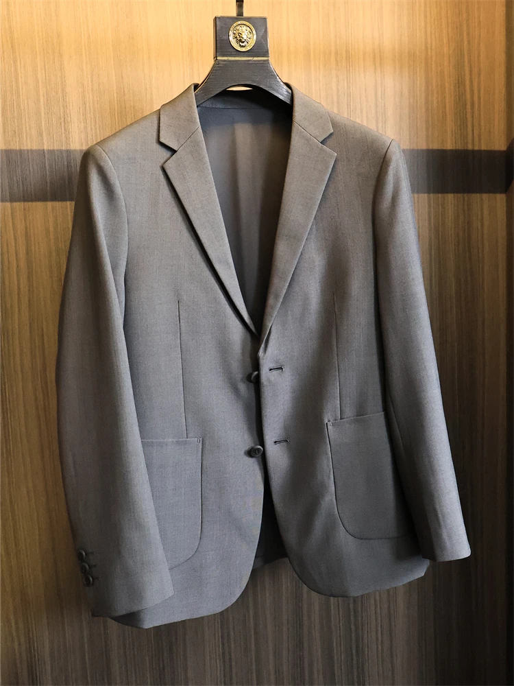 Элитный эластичный мужской повседневный деловой жилет без воротника, легкий, роскошный, весна 2025, городская мода
Элитный эластичный мужской повседневный деловой жилет без воротника, легкий, роскошный, весна 2025, городская мода