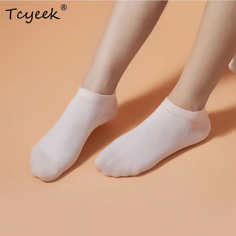 Tcyeek, 3PCS Natural Silk Cotton Blended Socks, Women Sweat Absorption Sock, Stripe Sweet Ankle Sock, Summer Autumn P48362QM
Tcyeek, 3PCS Natural Silk Cotton Blended Socks, Women Sweat Absorption Sock, Stripe Sweet Ankle Sock, Summer Autumn P48362QM