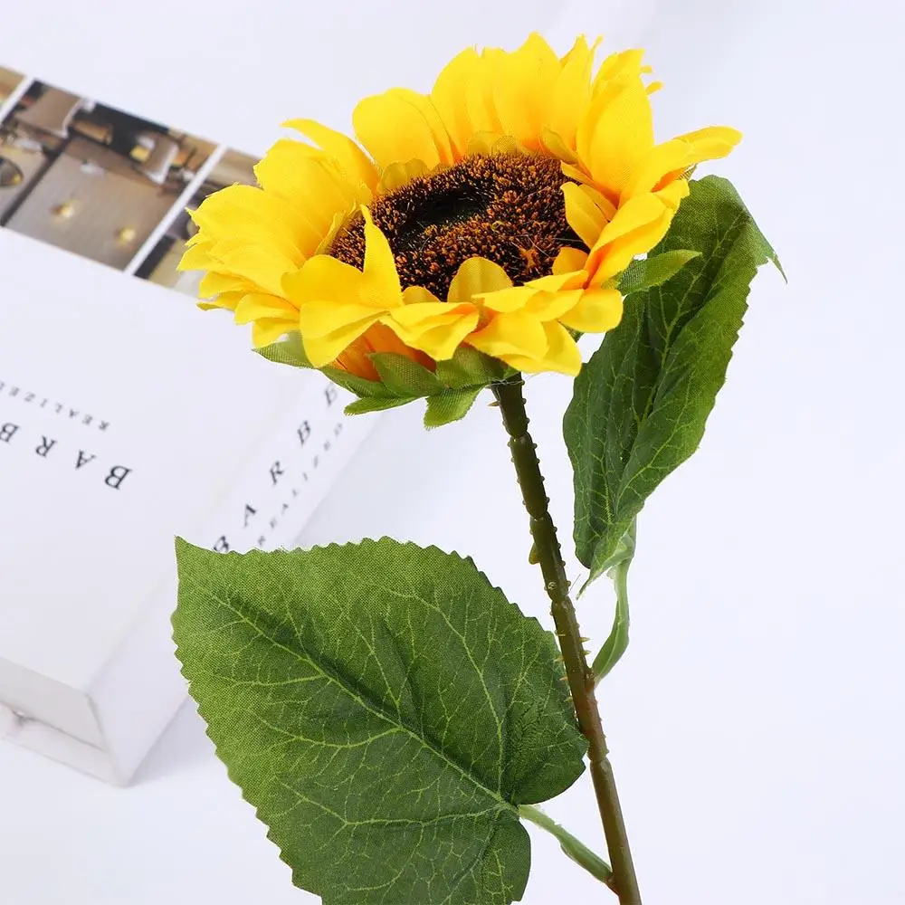 High Quality 1 pcs Home Layout Bride Gifts Silk Flower Creative Sunflower Bouquet Wedding Decor Artificial Sunflower Flower DIY
High Quality 1 pcs Home Layout Bride Gifts Silk Flower Creative Sunflower Bouquet Wedding Decor Artificial Sunflower Flower DIY