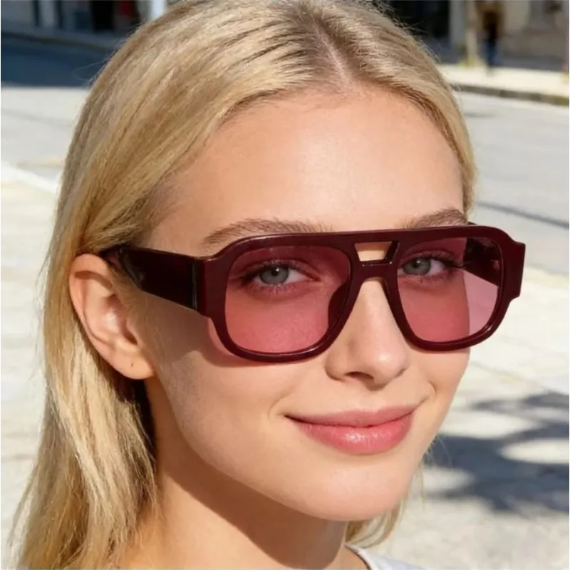 2026 New Vintage Double Bridge Square Sunglasses Women Fashion Candy Color Wide Leg Men Driving Travel UV400Sunglasses for Women
2026 New Vintage Double Bridge Square Sunglasses Women Fashion Candy Color Wide Leg Men Driving Travel UV400Sunglasses for Women