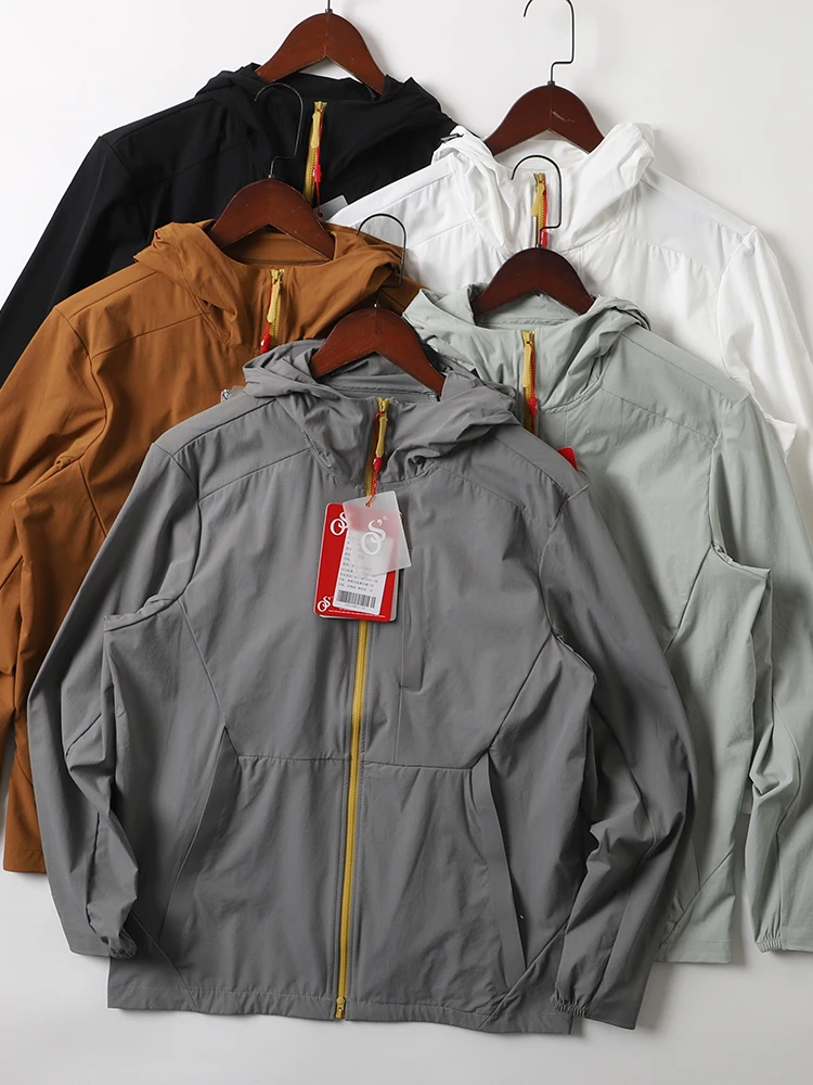Men's Outdoor Lightweight Breathable Waterproof Scratch-Resistant UV Protection Jaet Spring Summer Hooded Qui Dry Coat
Men's Outdoor Lightweight Breathable Waterproof Scratch-Resistant UV Protection Jaet Spring Summer Hooded Qui Dry Coat