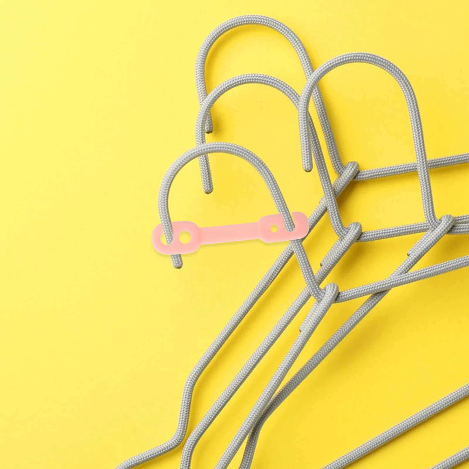 100Pcs Hanger Fixing Buckle Windproof Anti-Slip Grip Secure Clothes Hanging Tool Silicone Reusable Home Organizer
100Pcs Hanger Fixing Buckle Windproof Anti-Slip Grip Secure Clothes Hanging Tool Silicone Reusable Home Organizer