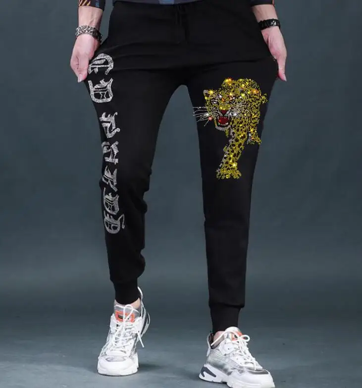 Men Cargo Pants for Droppshipping Brand Men Fashion Streetwear Casual Rhinestone Pants Trousers
Men Cargo Pants for Droppshipping Brand Men Fashion Streetwear Casual Rhinestone Pants Trousers