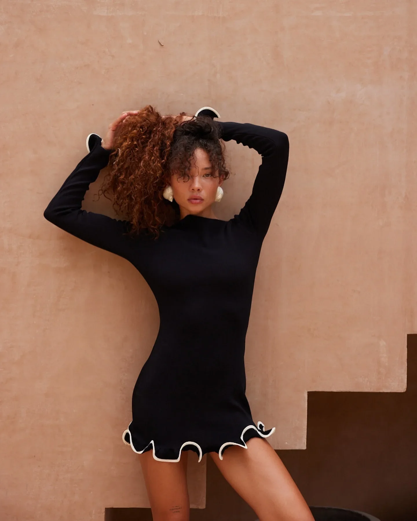 Autumn Fashion Ruffled Mini Dress Women Long Sleeve Patchwork Elegant Bodycon Dress 2024 New Casual Female Knitted Party Dress
Autumn Fashion Ruffled Mini Dress Women Long Sleeve Patchwork Elegant Bodycon Dress 2024 New Casual Female Knitted Party Dress