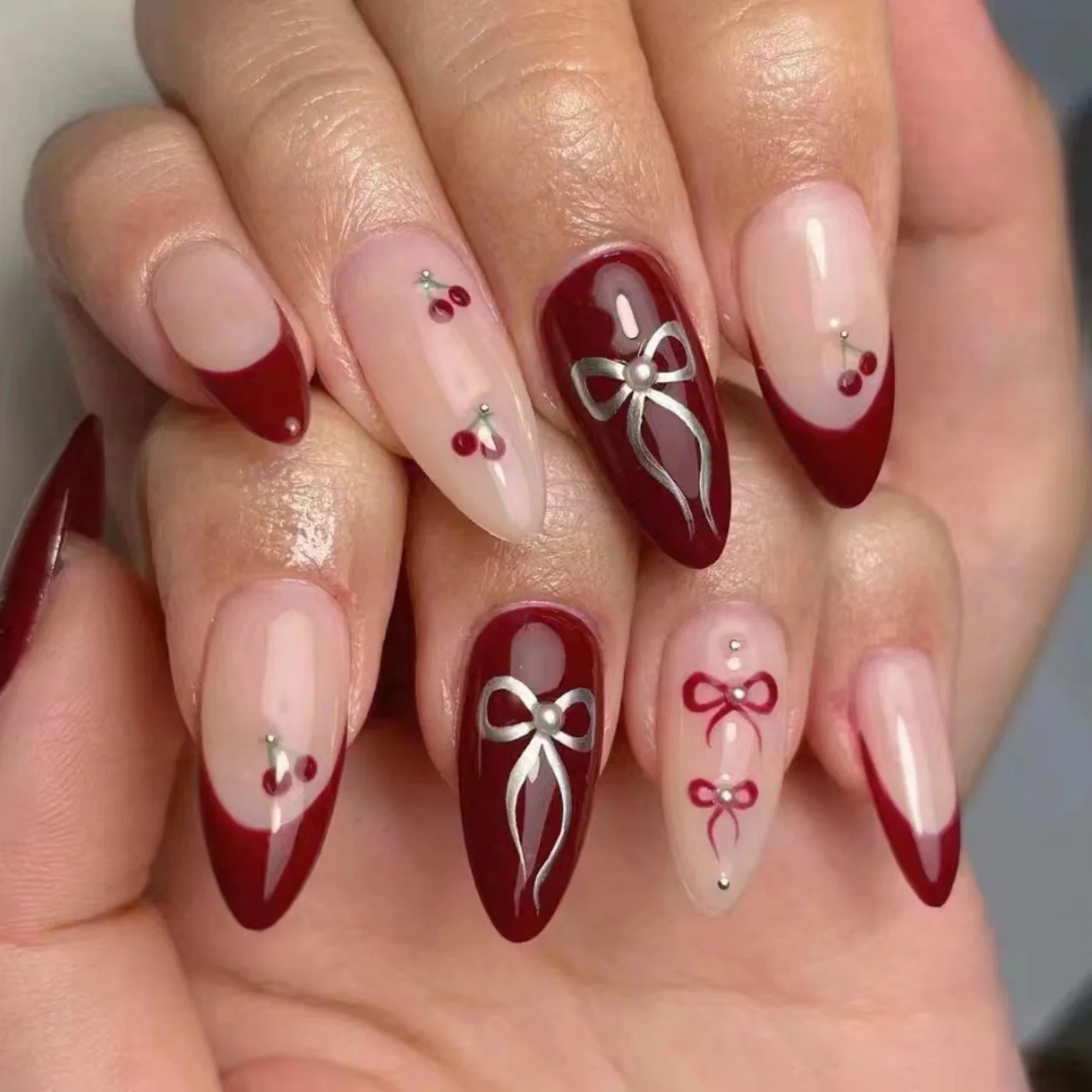 24pcs Wine Red Almond Press on False Nails Bow Cherry Pearl Design Full Cover Nail Tip French Artificial Datachable Fake Nail
24pcs Wine Red Almond Press on False Nails Bow Cherry Pearl Design Full Cover Nail Tip French Artificial Datachable Fake Nail
