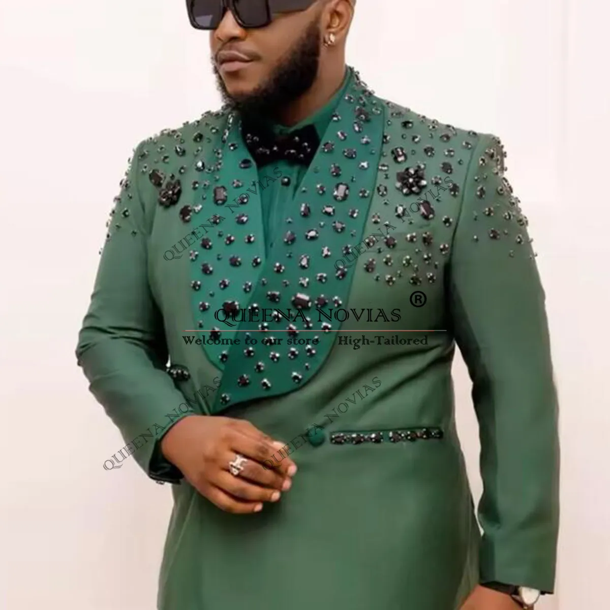 Luxury Diamond Beaded Tassels Tuxedos Suits For Men Single Breasted Blazers Outfits Customized Man 3 Pieces Groom Party Dresses
Luxury Diamond Beaded Tassels Tuxedos Suits For Men Single Breasted Blazers Outfits Customized Man 3 Pieces Groom Party Dresses