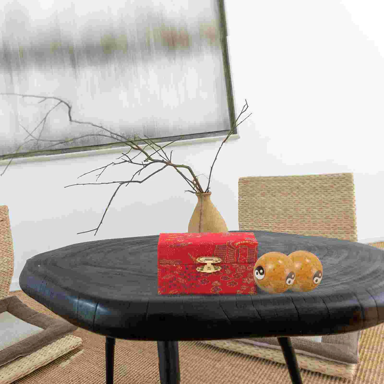 2 Pcs Golden Baoding Balls For Therapy Metal Massage Balls Health Exercise Stress Relief Handheld Rolling Ball Hand Fitness
2 Pcs Golden Baoding Balls For Therapy Metal Massage Balls Health Exercise Stress Relief Handheld Rolling Ball Hand Fitness
