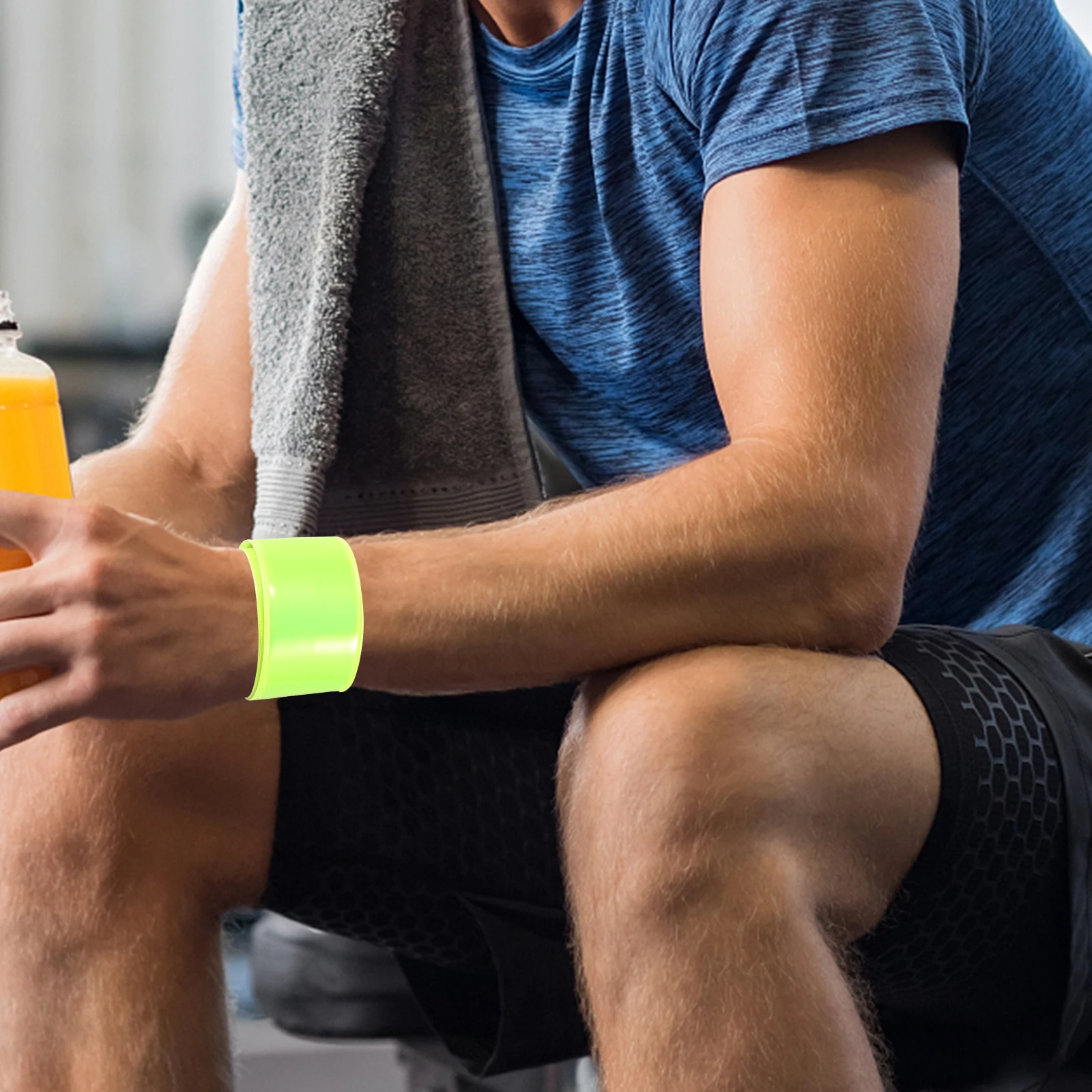 6pcs Slap Bracelets High Visibility Safety Bands for Running Reflector Bands For Wrist Cycling Night Riding Wristbands
6pcs Slap Bracelets High Visibility Safety Bands for Running Reflector Bands For Wrist Cycling Night Riding Wristbands