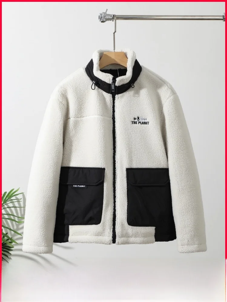 Мужской зимний повседневный универсальный теплый морозостойкий воротник-стойка вниз Jaet Fce на подкладке белый Du down Thiened на молнии
Мужской зимний повседневный универсальный теплый морозостойкий воротник-стойка вниз Jaet Fce на подкладке белый Du down Thiened на молнии