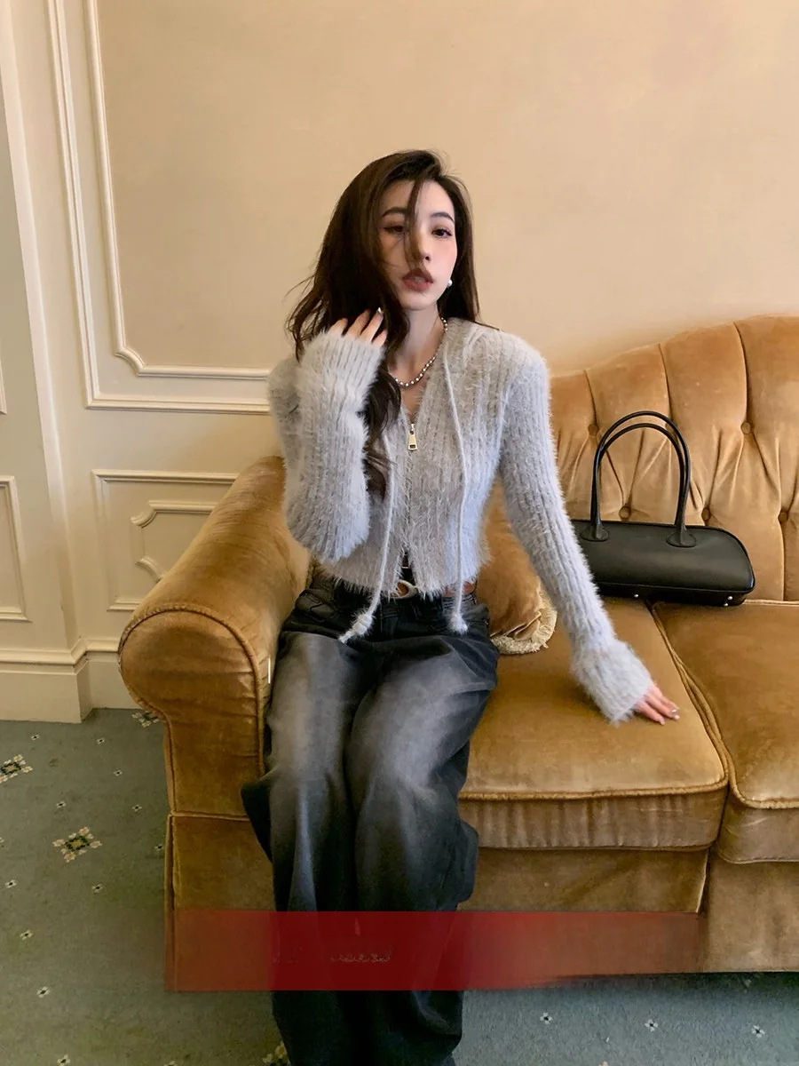 Faux Fur Hooded Knitwear Women's ort Sle Double Zipper Slim Fit Autumn Winter Warm Thermal Color Commute Sle Sweater
Faux Fur Hooded Knitwear Women's ort Sle Double Zipper Slim Fit Autumn Winter Warm Thermal Color Commute Sle Sweater