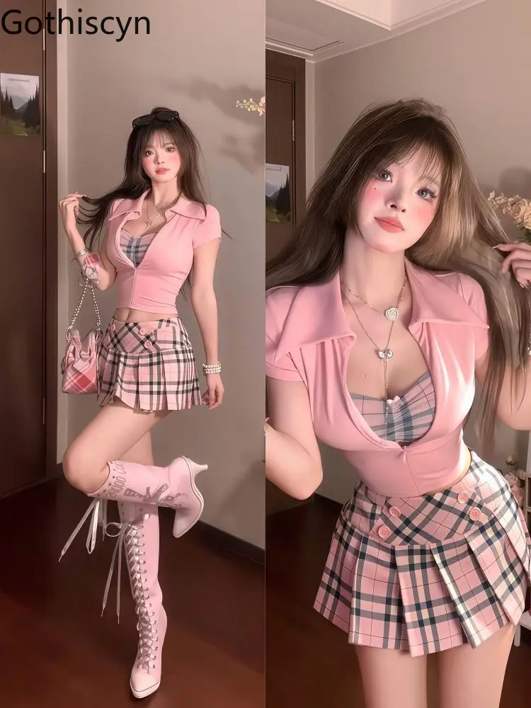 Gothiscyn Preppy Style Women's Summer V-neck Slim Fit T-shirt Short-sleeved High Waisted Plaid Short Skirt Two-piece Set
Gothiscyn Preppy Style Women's Summer V-neck Slim Fit T-shirt Short-sleeved High Waisted Plaid Short Skirt Two-piece Set