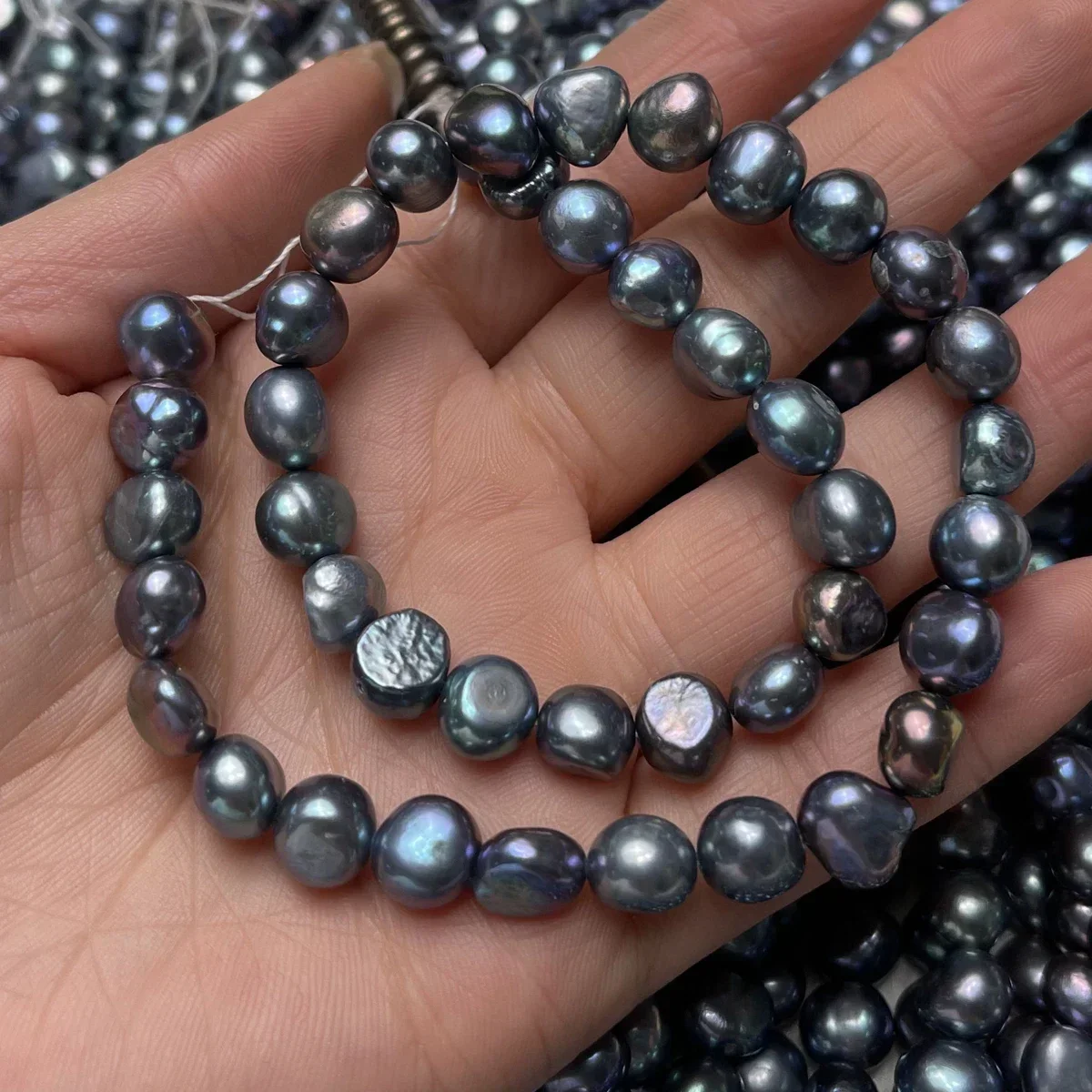 9-10mmAAA Natural Freshwater Pearl Black Irregular Radiant Pearl Bead Gift Jewelry Make DIY Necklace Earring Bracelet Accessory
9-10mmAAA Natural Freshwater Pearl Black Irregular Radiant Pearl Bead Gift Jewelry Make DIY Necklace Earring Bracelet Accessory