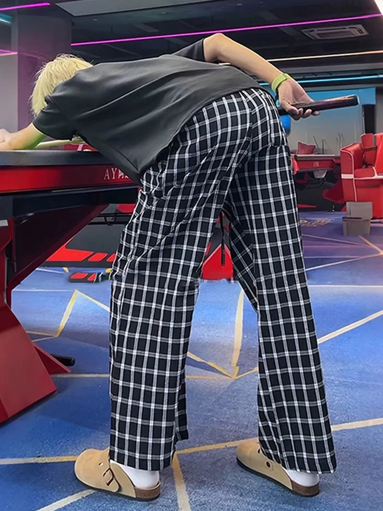 Американские ретро клетчатые брюки из пузырьковой ткани для мужчин и женщин, летние легкие свободные повседневные брюки, повседневные дышащие брюки для поездок на работу
Американские ретро клетчатые брюки из пузырьковой ткани для мужчин и женщин, летние легкие свободные повседневные брюки, повседневные дышащие брюки для поездок на работу