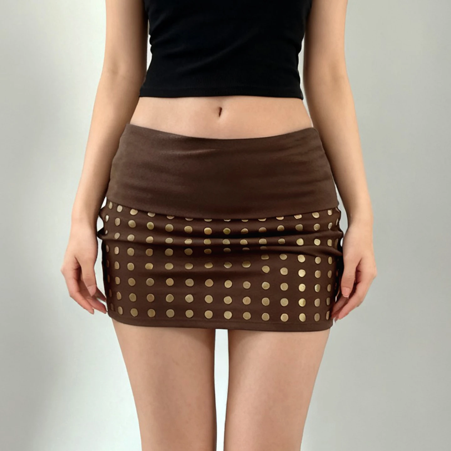 Sexy Folds Rivet Bodycon Skirts With Shorts Slim-Fitting Low-Waisted Mini Skirts Women 2025 Summer Fashion Streetwear Ladies
Sexy Folds Rivet Bodycon Skirts With Shorts Slim-Fitting Low-Waisted Mini Skirts Women 2025 Summer Fashion Streetwear Ladies