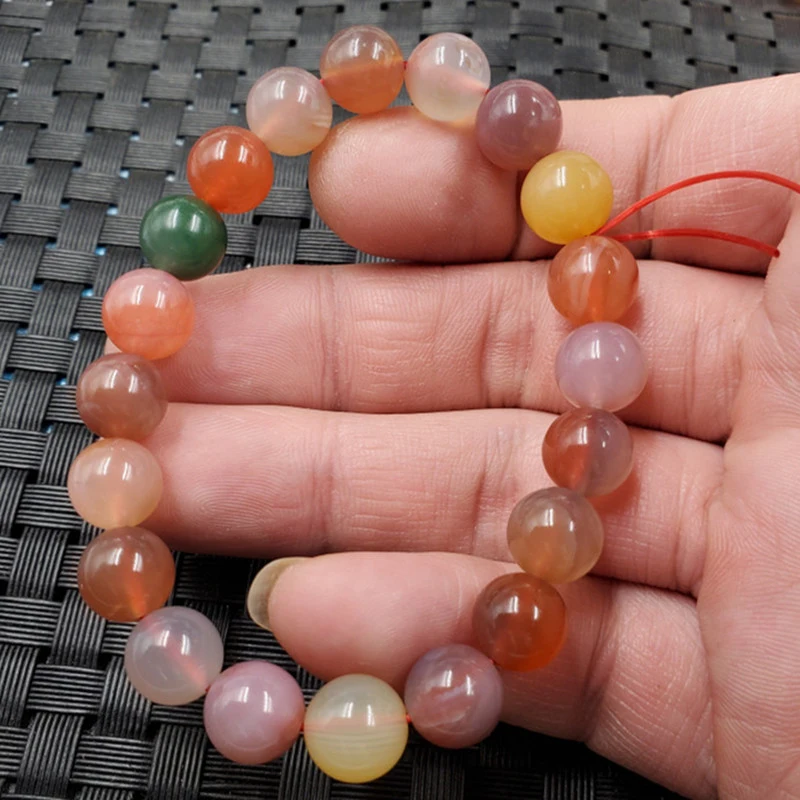 South Red Round 10mm Agate Type Bead Bracelet
South Red Round 10mm Agate Type Bead Bracelet