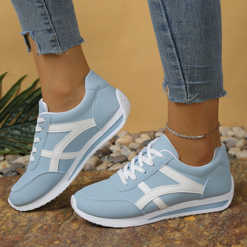 Кроссовки женские, новая спортивная обувь, женские маленькие белые туфли, модные удобные легкие кроссовки с круглым носком на шнуровке
Кроссовки женские, новая спортивная обувь, женские маленькие белые туфли, модные удобные легкие кроссовки с круглым носком на шнуровке