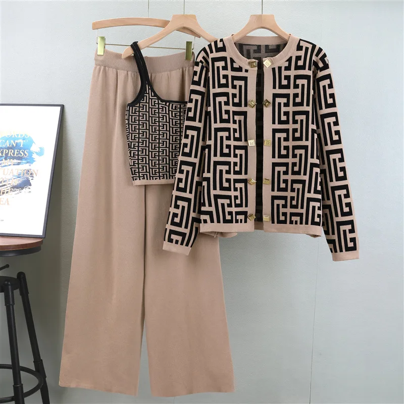 Spring Fashion Knitted Open Cardigan Belly Baring Strap Loose Wide Leg Pants Three Piece Set Women's Long Sleeve Commute Style
Spring Fashion Knitted Open Cardigan Belly Baring Strap Loose Wide Leg Pants Three Piece Set Women's Long Sleeve Commute Style