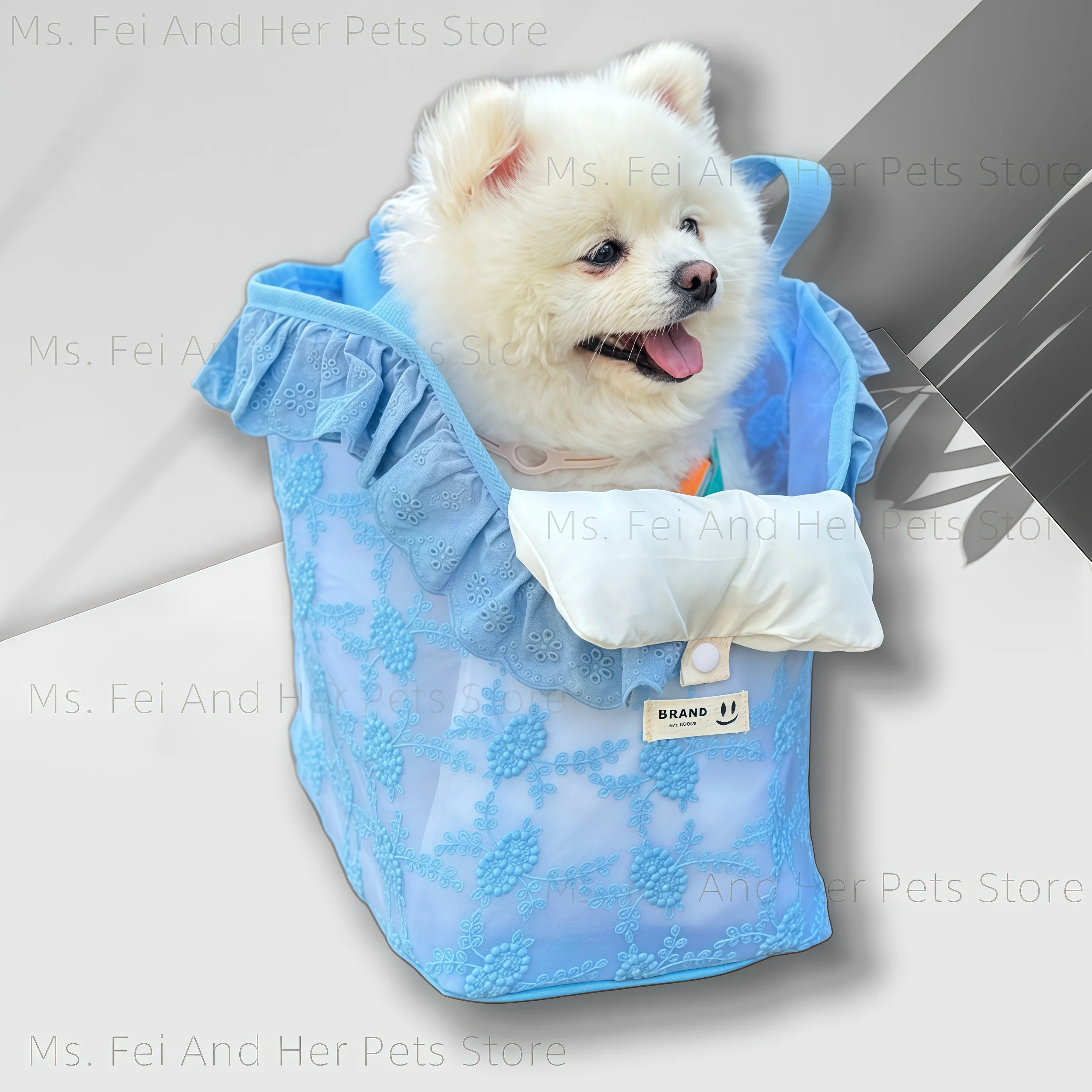 Portable Breathable Puppy Dog Cat Carrier Bag One-Shoulder Handbag Summer Travel Outdoor Pet Transport Basket for Small Poodle
Portable Breathable Puppy Dog Cat Carrier Bag One-Shoulder Handbag Summer Travel Outdoor Pet Transport Basket for Small Poodle