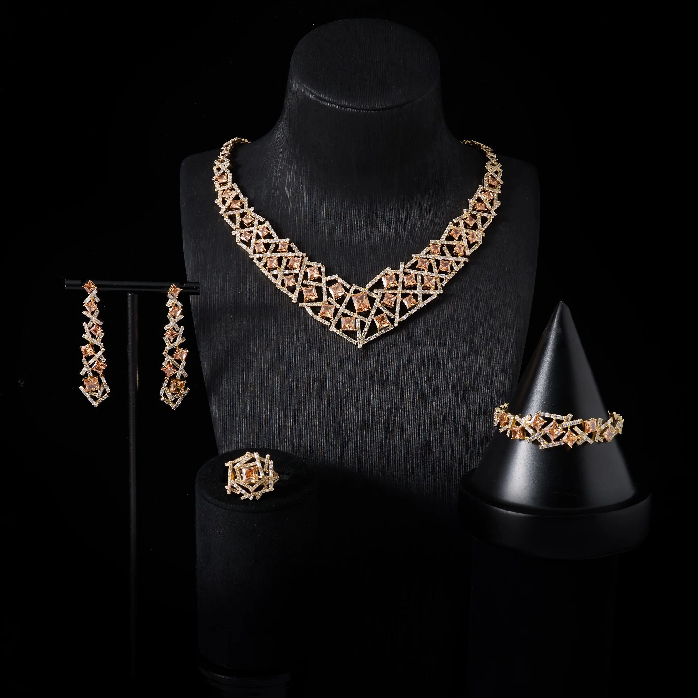 INJEWELIFE 012695 Свадебные комплекты украшений с цирконием для женщин, свадебные аксессуары, элегантные свадебные украшения
INJEWELIFE 012695 Свадебные комплекты украшений с цирконием для женщин, свадебные аксессуары, элегантные свадебные украшения