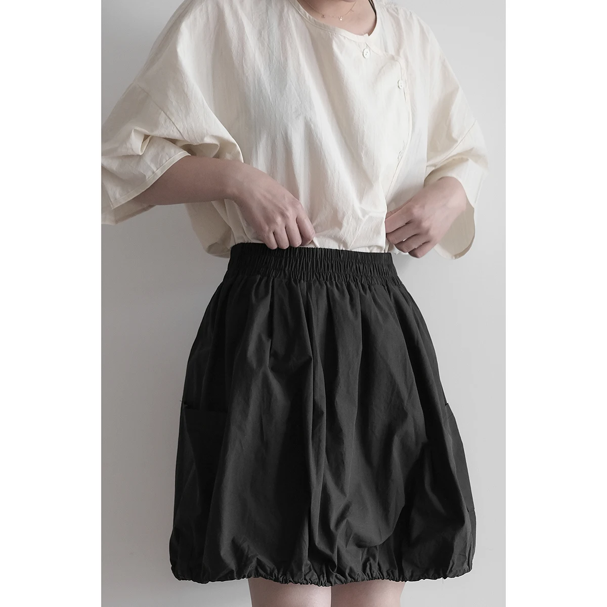 High Waist Bouffant Skirt with Large Pockets Simple Versatile Short Skirt Spring Summer Cotton Commute Style Floral Pattern
High Waist Bouffant Skirt with Large Pockets Simple Versatile Short Skirt Spring Summer Cotton Commute Style Floral Pattern