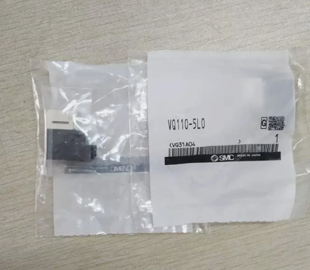 1 шт. новый электромагнитный клапан SMC VQ110-5LO, быстрая быстрая доставка
1 шт. новый электромагнитный клапан SMC VQ110-5LO, быстрая быстрая доставка