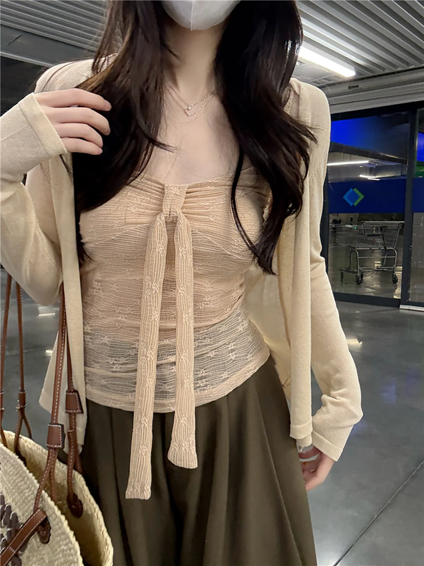 Summer 2026 Women's Sweet Spicy Lace Inner Wear Beautiful Back Integrated Long Sleeve Open Cardigan Set with Chest Pad Strap ...
Summer 2026 Women's Sweet Spicy Lace Inner Wear Beautiful Back Integrated Long Sleeve Open Cardigan Set with Chest Pad Strap ...