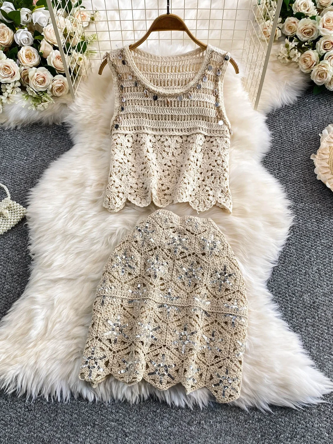 Retro Vacation Desert Fringe round Neck Lace Hook Flower Sequin Short Skirt Two-Piece Set Women's Fashion Spring Summer Outfit
Retro Vacation Desert Fringe round Neck Lace Hook Flower Sequin Short Skirt Two-Piece Set Women's Fashion Spring Summer Outfit