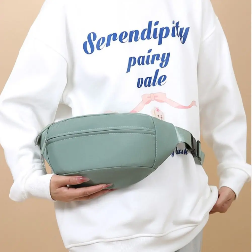 Casual Solid Color Waist Bag Waterproof Double Layer Chest Bag Double Pocket Crossbody Bag Sports
Casual Solid Color Waist Bag Waterproof Double Layer Chest Bag Double Pocket Crossbody Bag Sports