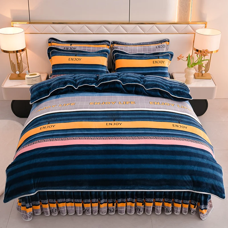 Winter Flannel Print Duvet Cover for Winter Flowers Soft Warm Keep Warm Bed Quilt Covers Milk Velvet Queen King Bed 
Winter Flannel Print Duvet Cover for Winter Flowers Soft Warm Keep Warm Bed Quilt Covers Milk Velvet Queen King Bed