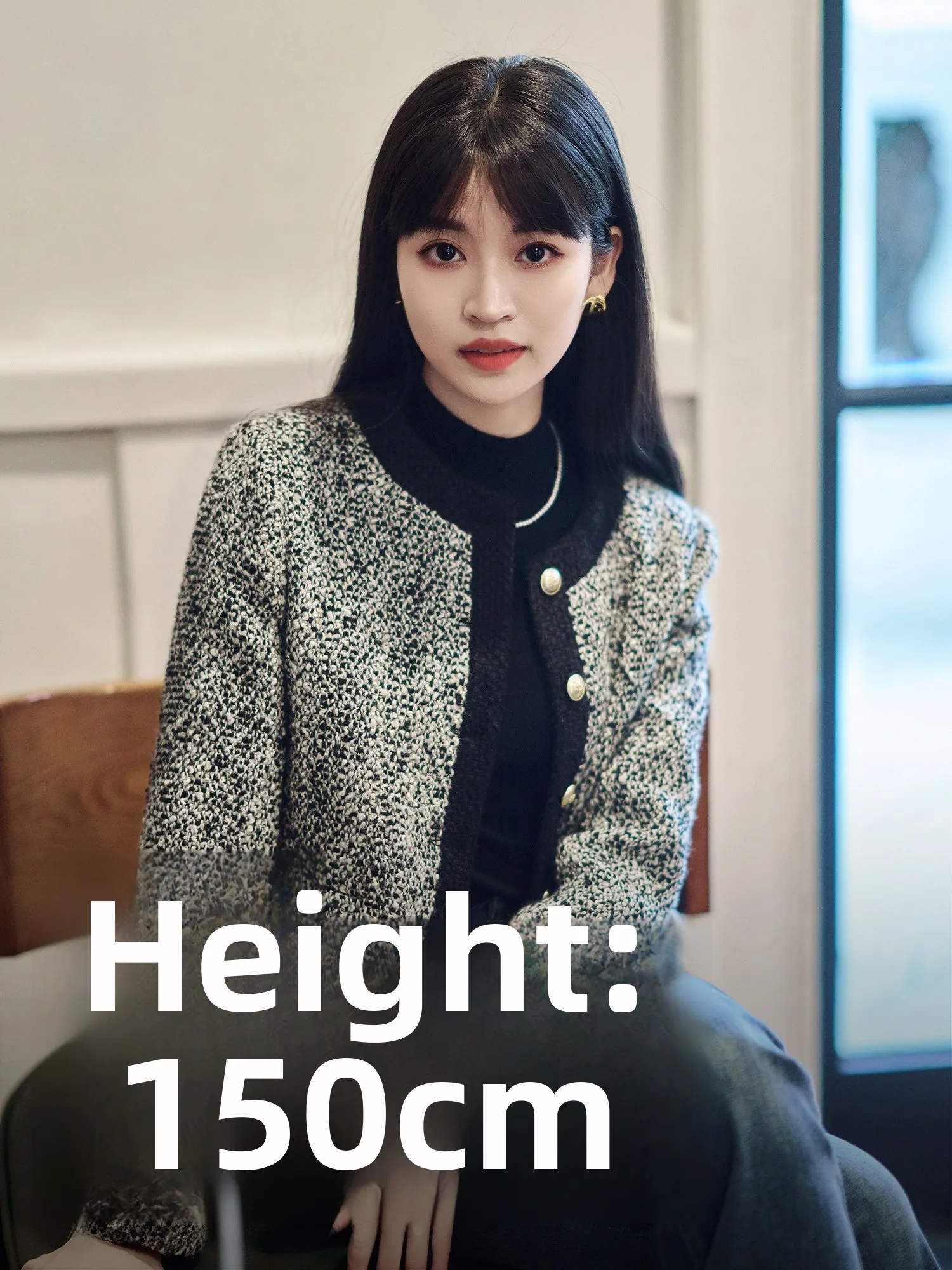Small Size Tweed Jacket Short Style Spring Autumn Fashion Quilted Woolen Coat Button Closure round Neck Long Sleeve Women's O...
Small Size Tweed Jacket Short Style Spring Autumn Fashion Quilted Woolen Coat Button Closure round Neck Long Sleeve Women's O...