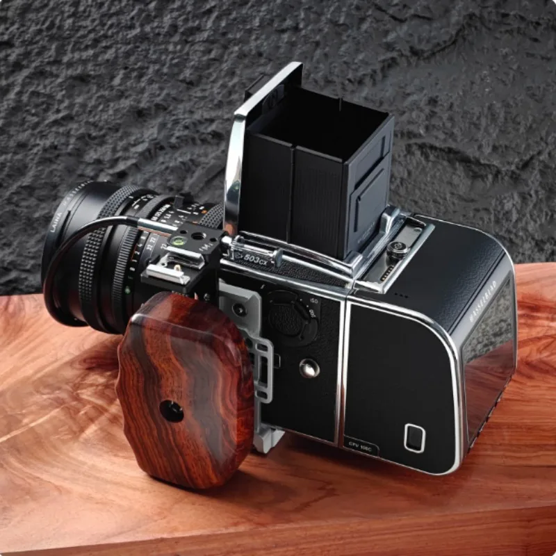 Hasselblad 503cw/cx 501cm 500cm special expansion L board solid wood handle
Hasselblad 503cw/cx 501cm 500cm special expansion L board solid wood handle