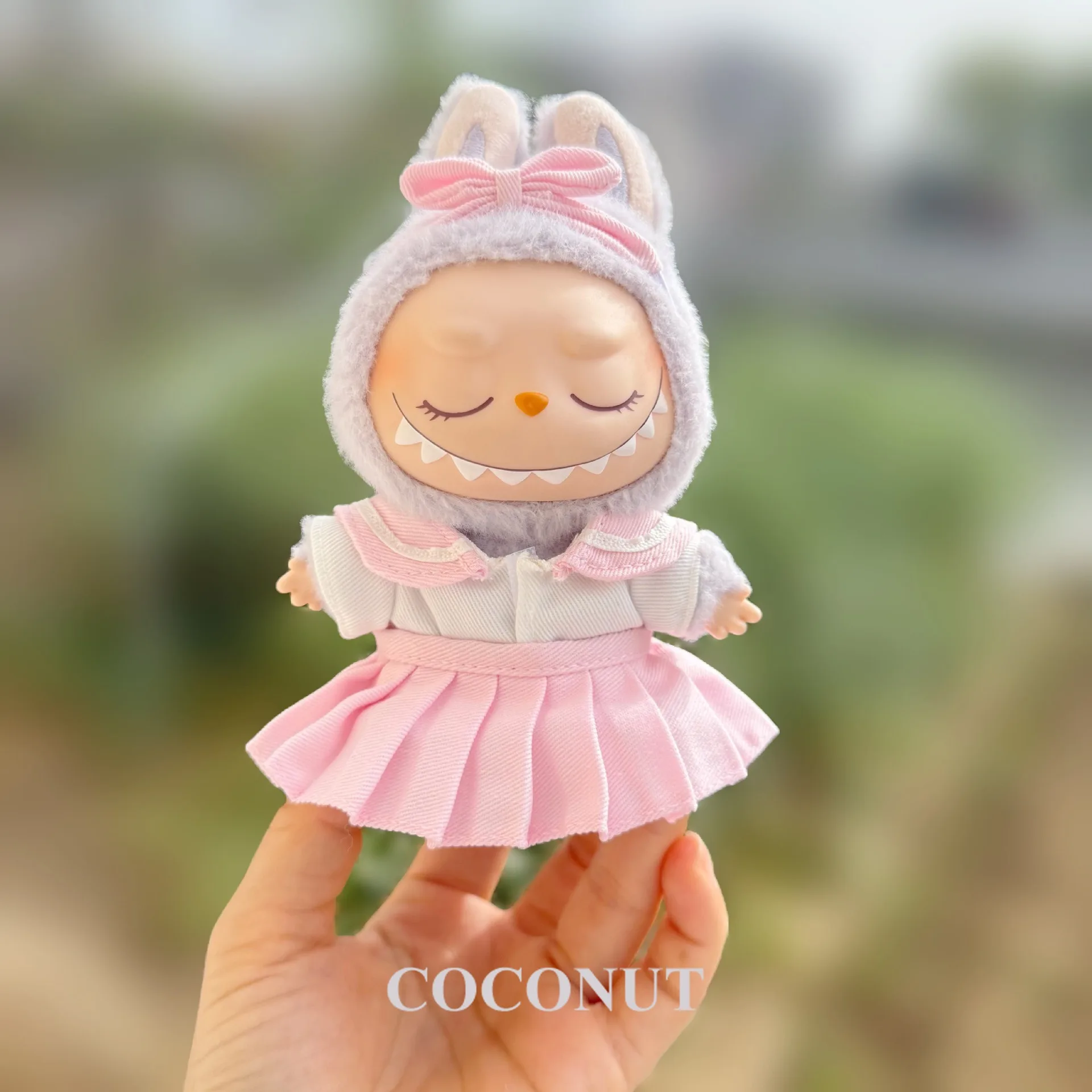 Комплект платья JK для мини-куклы Labubu Ropa 17 см, модная одинаковая стильная модная одежда, одежда Labubu
Комплект платья JK для мини-куклы Labubu Ropa 17 см, модная одинаковая стильная модная одежда, одежда Labubu