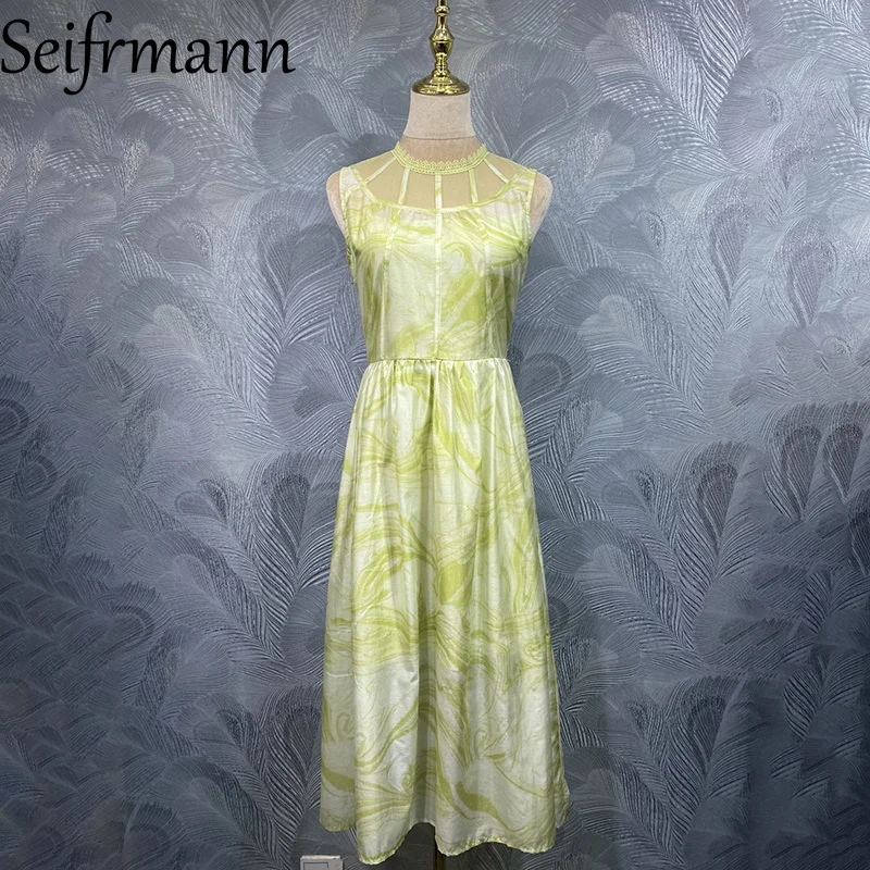 Seifrmann 2026 Summer Women's New Fashionable Round Neck Sleeveless Splicing Mesh Printed Waist cinching Long Dress
Seifrmann 2026 Summer Women's New Fashionable Round Neck Sleeveless Splicing Mesh Printed Waist cinching Long Dress